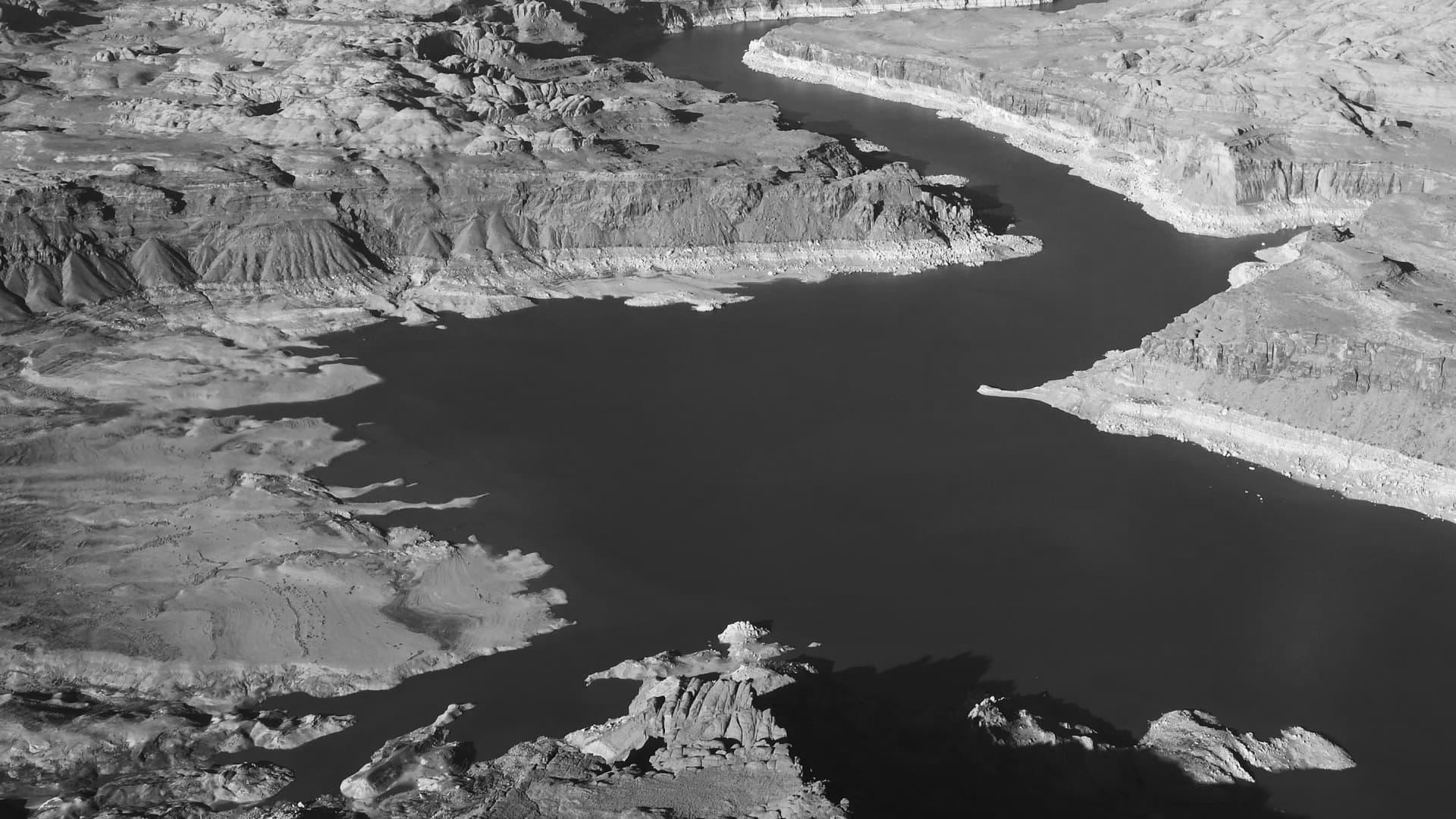 Lake Powell Glen Canyon Dam water {release|launch} delayed {due to|because of|as a result of|resulting from|on account of|as a consequence of|attributable to} drought